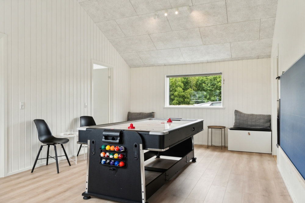 I tillegg til alle aktivitetsmulighetene i husets bassengavdeling, kan du også spille biljard, bordtennis og dart i luksushus nr. 620
