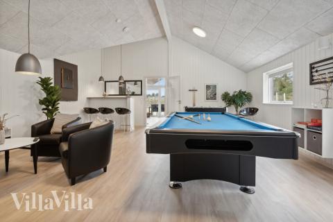 Aktivitetsrom i luksushus nr. 624 med 5 soverom og plass til 14 personer.