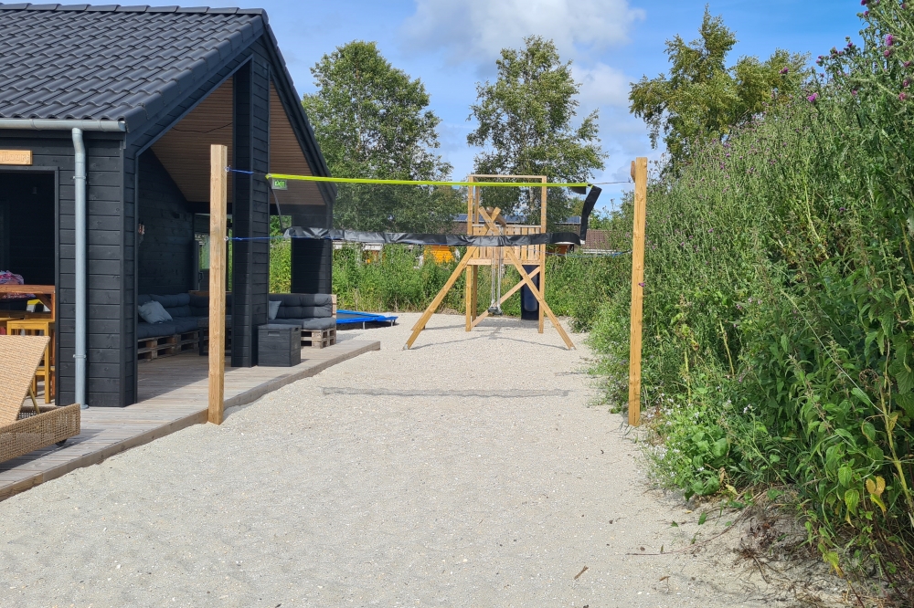 Stort utvalg av utendørsaktiviteter ved luksushus nr. 628 i Nordjylland.
