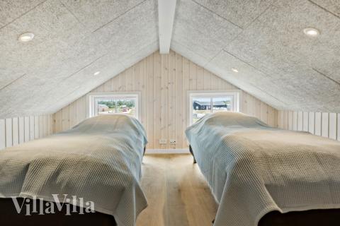 Noen av de 20 soveplassene i luksushus nr. 629 finnes på hems