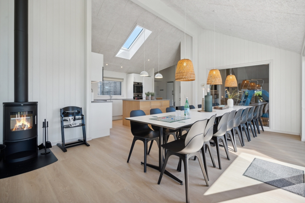 Oppholdsrom med plass til 18 i luksushus nr. 633.