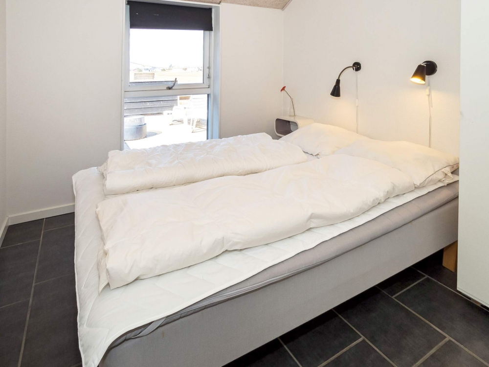 Et av de 10 soverommene i luksushus nr. 637 i Nordjylland.