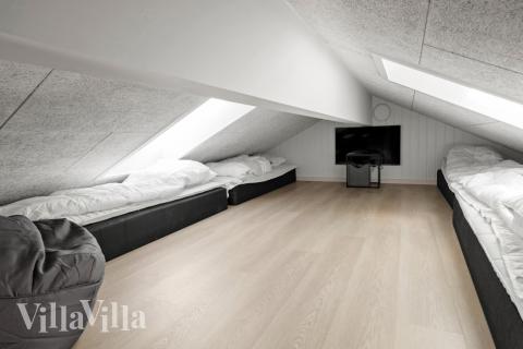 Noen av de 16 soveplassene i luksushus nr. 638 finnes på hems