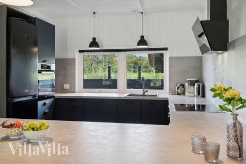 Kjøkkenet i luksushus nr. 643 er godt innrettet.