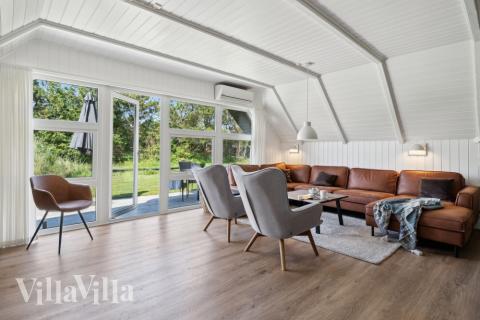 Sofakroken i luksushus nr. 643 i Vestjylland.