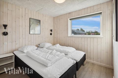 Et av de 8 soverommene i luksushus nr. 824 i Østjylland.