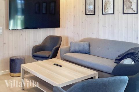 Aktivitetsrom i luksushus nr. 649 med 5 soverom og plass til 14 personer.