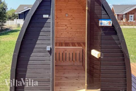 Nyt varmen i badstuen i luksushus nr. 649 til 14 personer