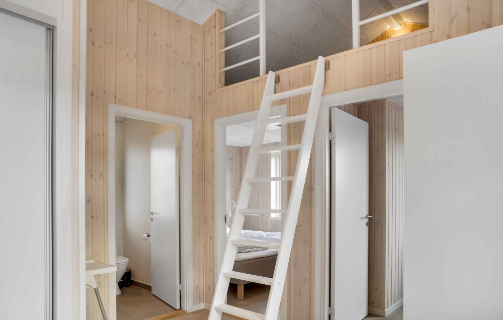 Noen av de 14 soveplassene i luksushus nr. 661 finnes på hems