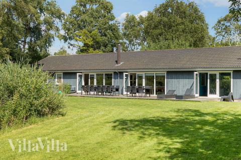 Dette lekre huset med svømmebasseng, nr. 681, med plass til 17 personer, ligger i Nordsjælland