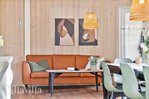 Sofakroken i luksushus nr. 220 i Fyn og øyer.