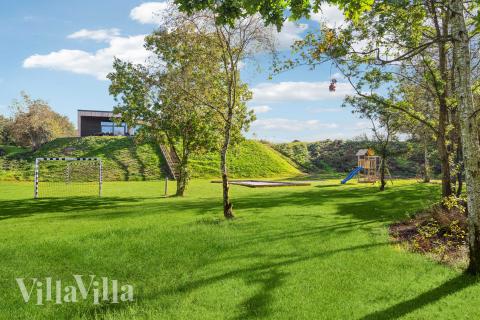 Stort utvalg av utendørsaktiviteter ved luksushus nr. 684 i Limfjorden.