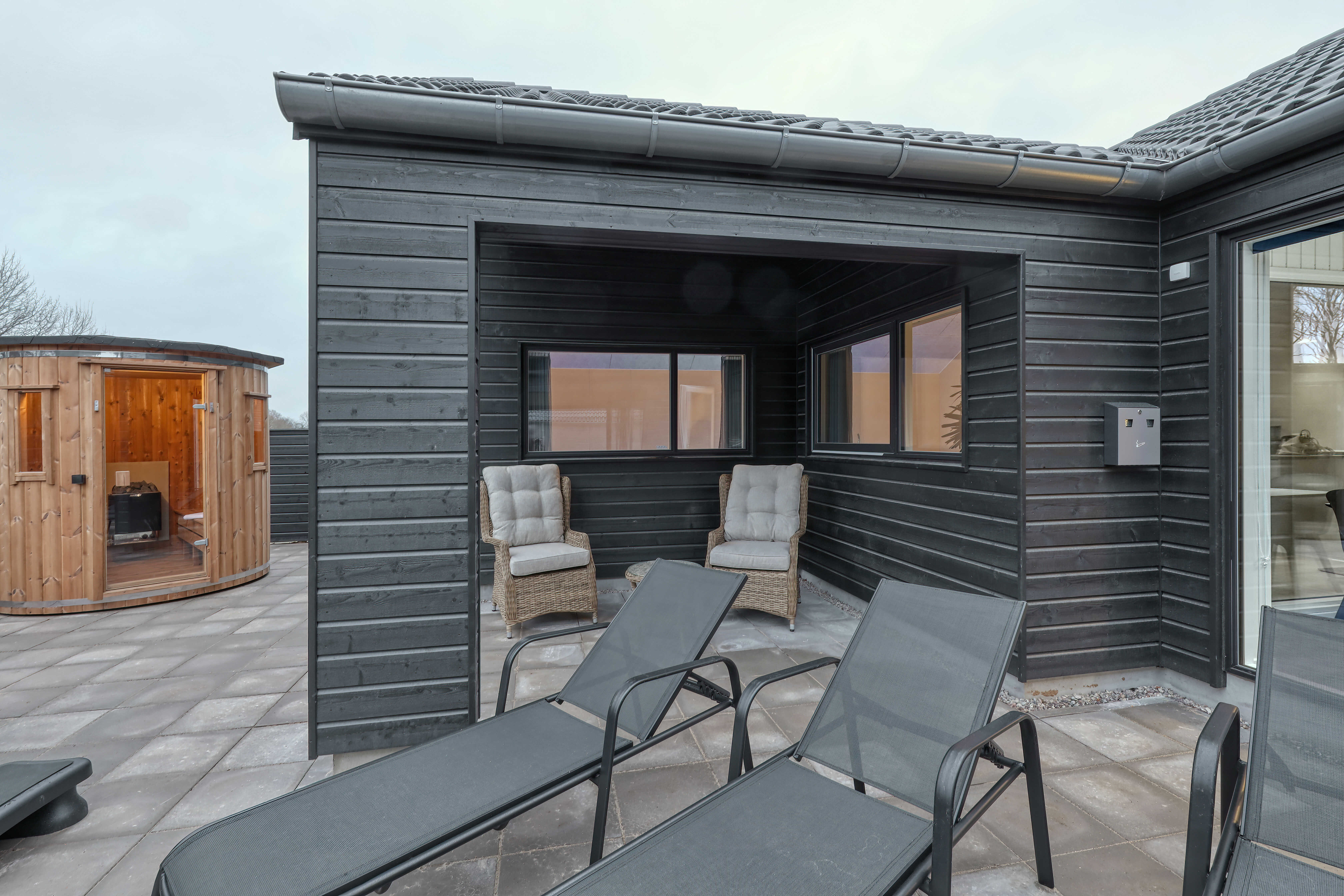 Luksushus nr. 761 har en deilig terrasse med gode hagemøbler til 16 personer.