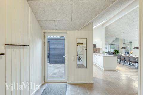 Det romslige inngangspartiet til luksushus nr. 762 i Tyskland