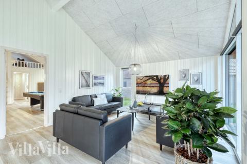 Sofakroken i luksushus nr. 765 i Tyskland.