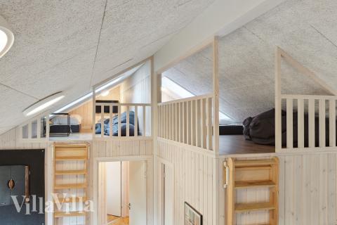 Noen av de 18 soveplassene i luksushus nr. 597 finnes på hems