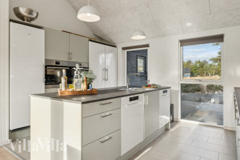 Kjøkkenet i luksushus nr. 653 er fullt utstyrt så dere lett kan lage mat til 22 personer.