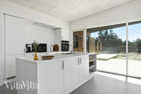 Kjøkkenet i luksushus nr. 687 er fullt utstyrt så dere lett kan lage mat til 8 personer.