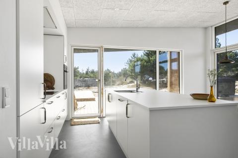 Kjøkkenet i luksushus nr. 687 er godt innrettet.