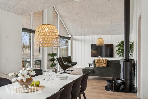 Oppholdsrom med plass til 14 i luksushus nr. 648.