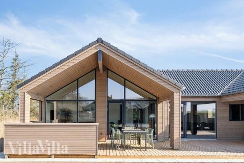 Stor terrasse i luksushus nr. 648 i Fyn og øyer.