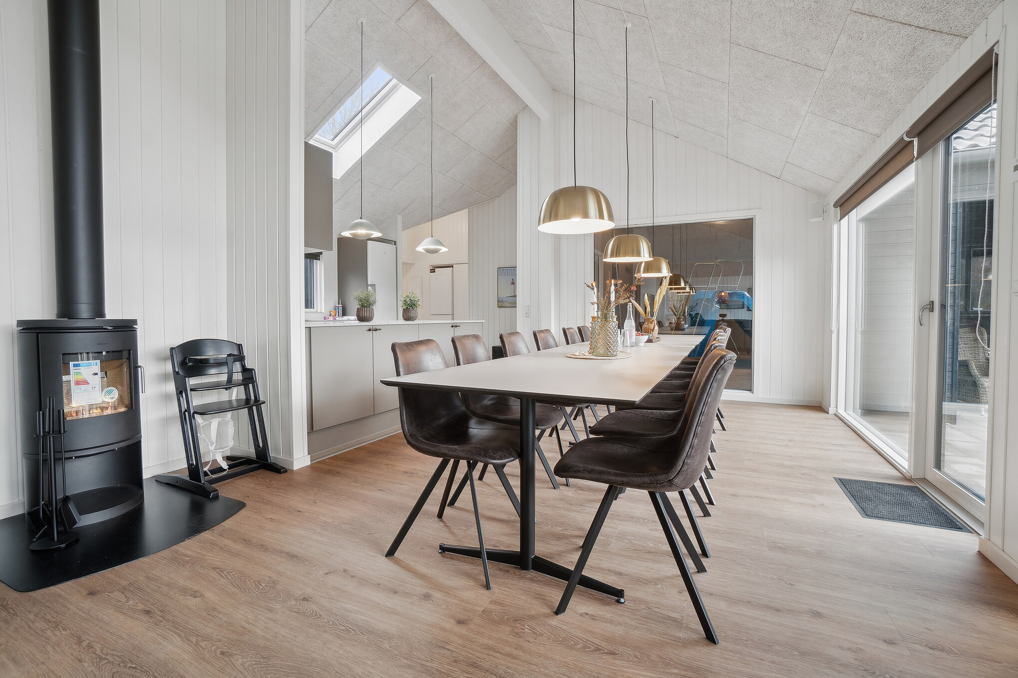 Oppholdsrom med plass til 16 i luksushus nr. 621.