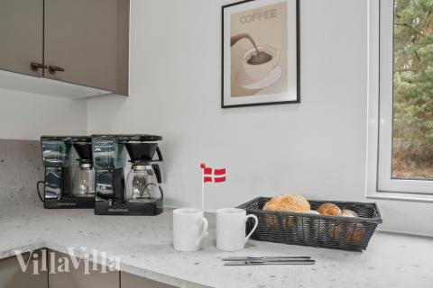 Kjøkkenet i luksushus nr. 621 er fullt utstyrt så dere lett kan lage mat til 16 personer.