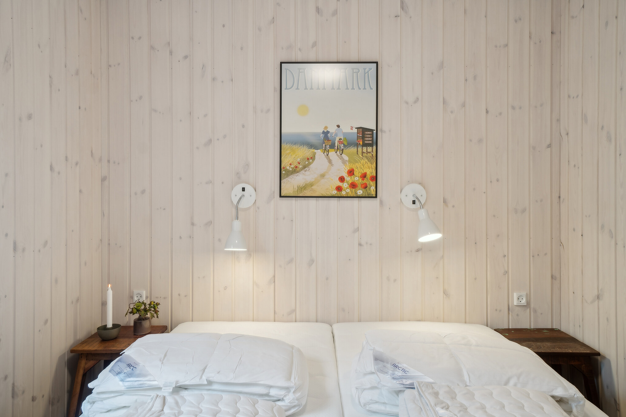 Et av de 6 soverommene i luksushus nr. 621 i Bornholm.