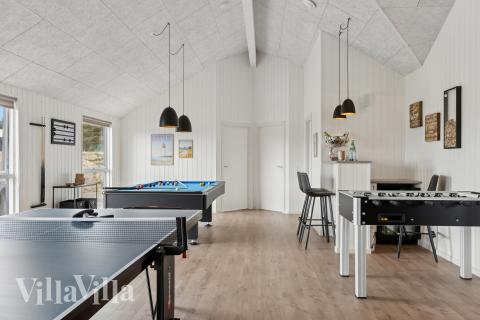 Aktivitetsrom i luksushus nr. 658 med 8 soverom og plass til 20 personer.