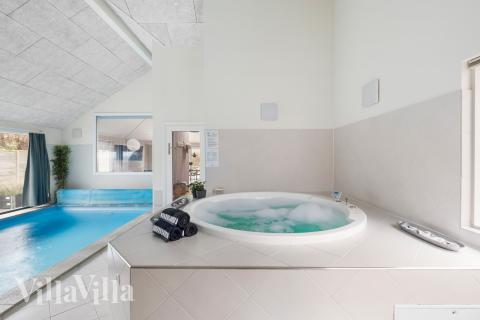 Nyt varmen i boblebadet i luksushus nr. 339 i Nordsjælland