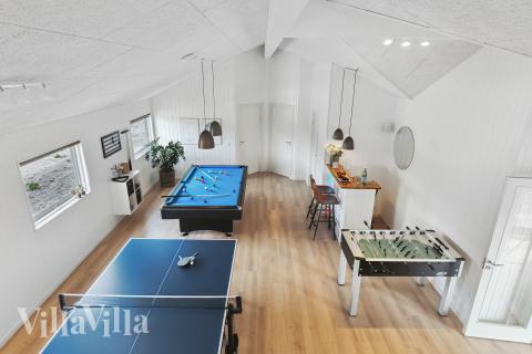 Aktivitetsrom i luksushus nr. 656 med 8 soverom og plass til 20 personer.