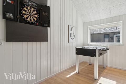 Aktivitetsrom i luksushus nr. 803 med 6 soverom og plass til 16 personer.