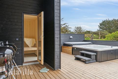 Luksushus nr. 659 er blant annet utstyrt med en deilig badstue.