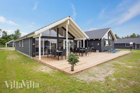 Flott feriehus nr. 388, med god plass til opptil 16 personer