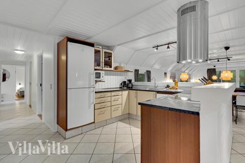 Kjøkkenet i luksushus nr. 552 er fullt utstyrt så dere lett kan lage mat til 12 personer.