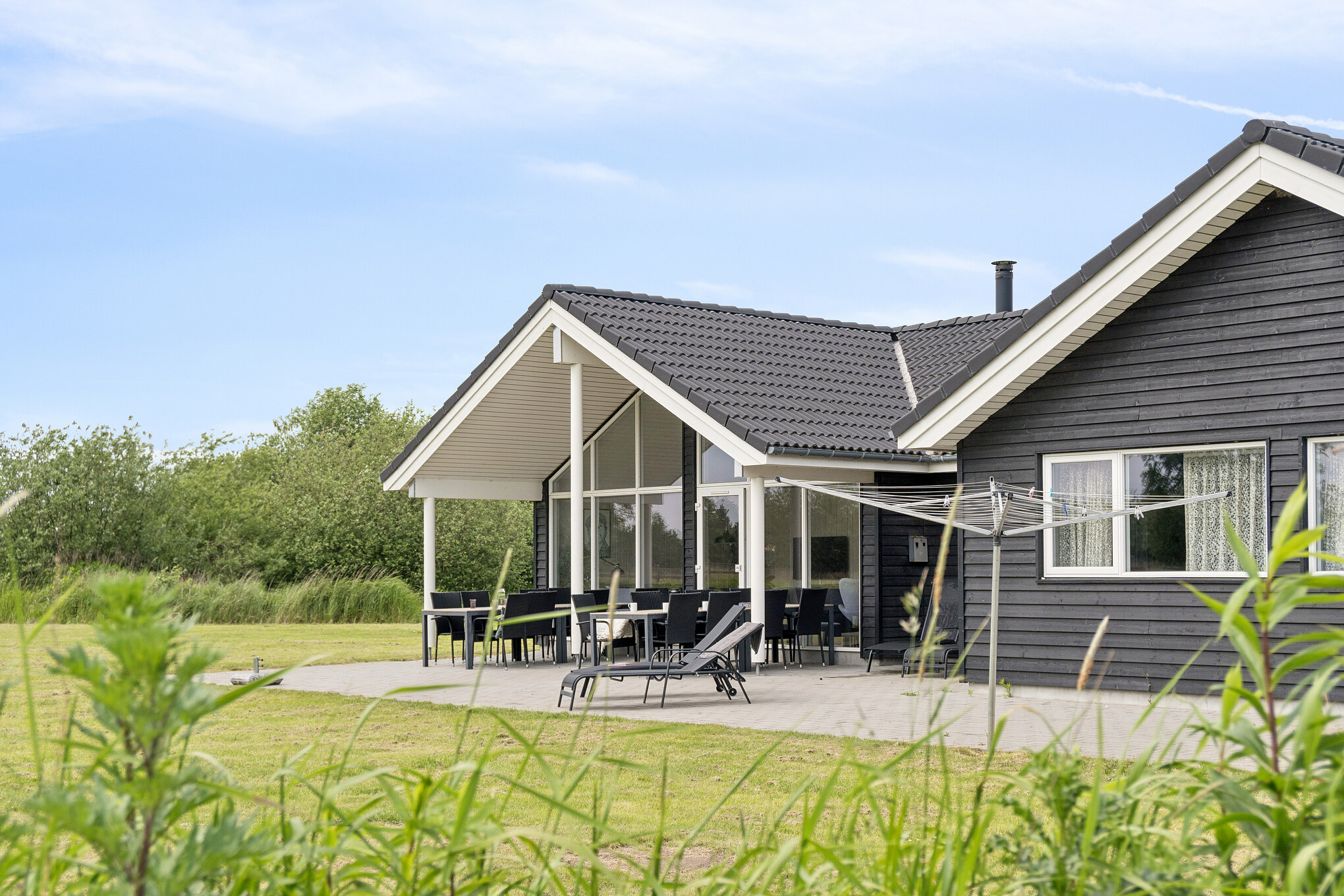 Dette lekre huset med svømmebasseng, nr. 459, med plass til 16 personer, ligger i Lolland/Falster/Møn