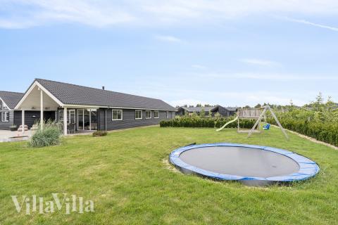 I tillegg til alle aktivitetsmulighetene i husets bassengavdeling, tilbyr også luksushus nr. 458 mengder av utendørsaktiviteter