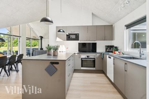 Kjøkkenet i luksushus nr. 685 er godt innrettet.