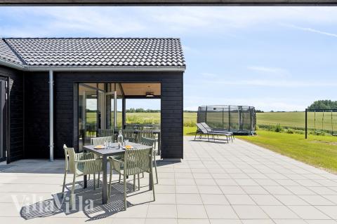 Stor terrasse i luksushus nr. 667 i Fyn og øyer.