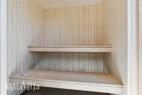 Nyt varmen i badstuen i luksushus nr. 671 til 20 personer