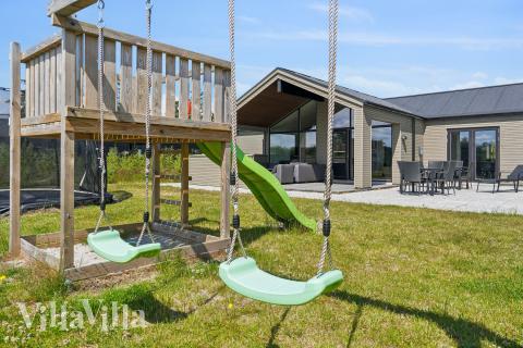 I tillegg til alle aktivitetsmulighetene i husets bassengavdeling, tilbyr også luksushus nr. 619 mengder av utendørsaktiviteter