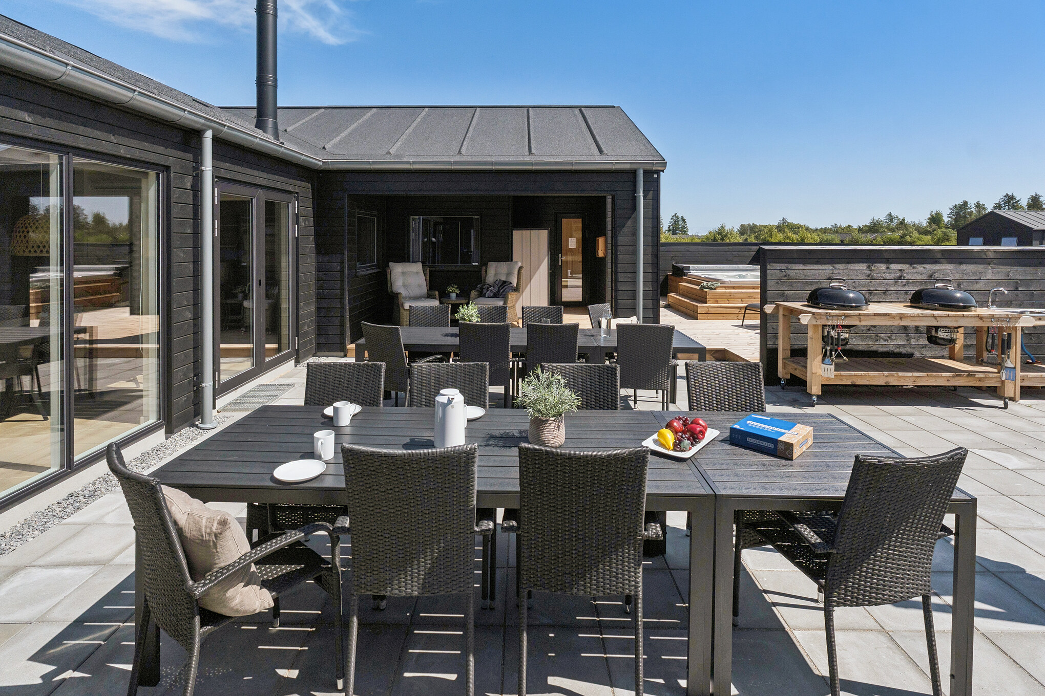 Stor terrasse i luksushus nr. 656 i Nordjylland.