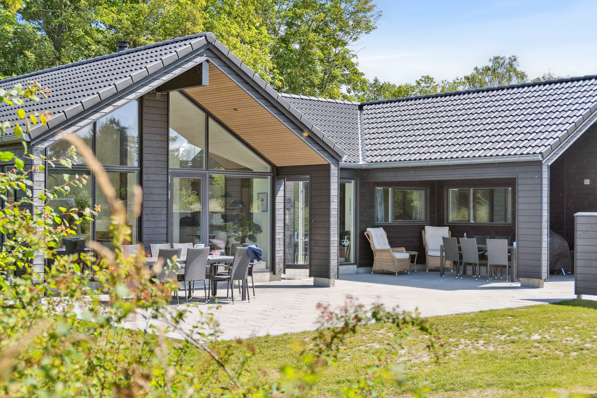 Dette lekre huset med svømmebasseng, nr. 644, med plass til 14 personer, ligger i Lolland/Falster/Møn