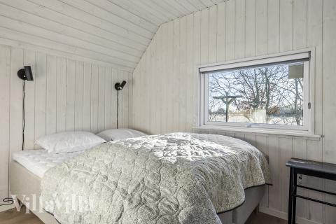 Et av de 8 soverommene i luksushus nr. 182 i Sydjylland.