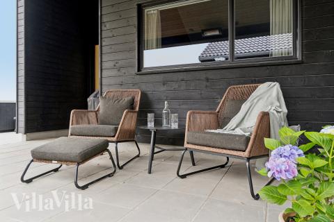 Nyt en grillkveld på terrassen i luksushus nr. 668 i Fyn og øyer