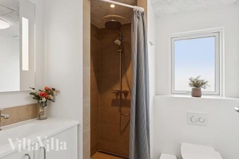 Et av badene i luksushus nr. 695