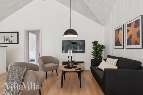 Aktivitetsrom i luksushus nr. 817 med 9 soverom og plass til 24 personer.