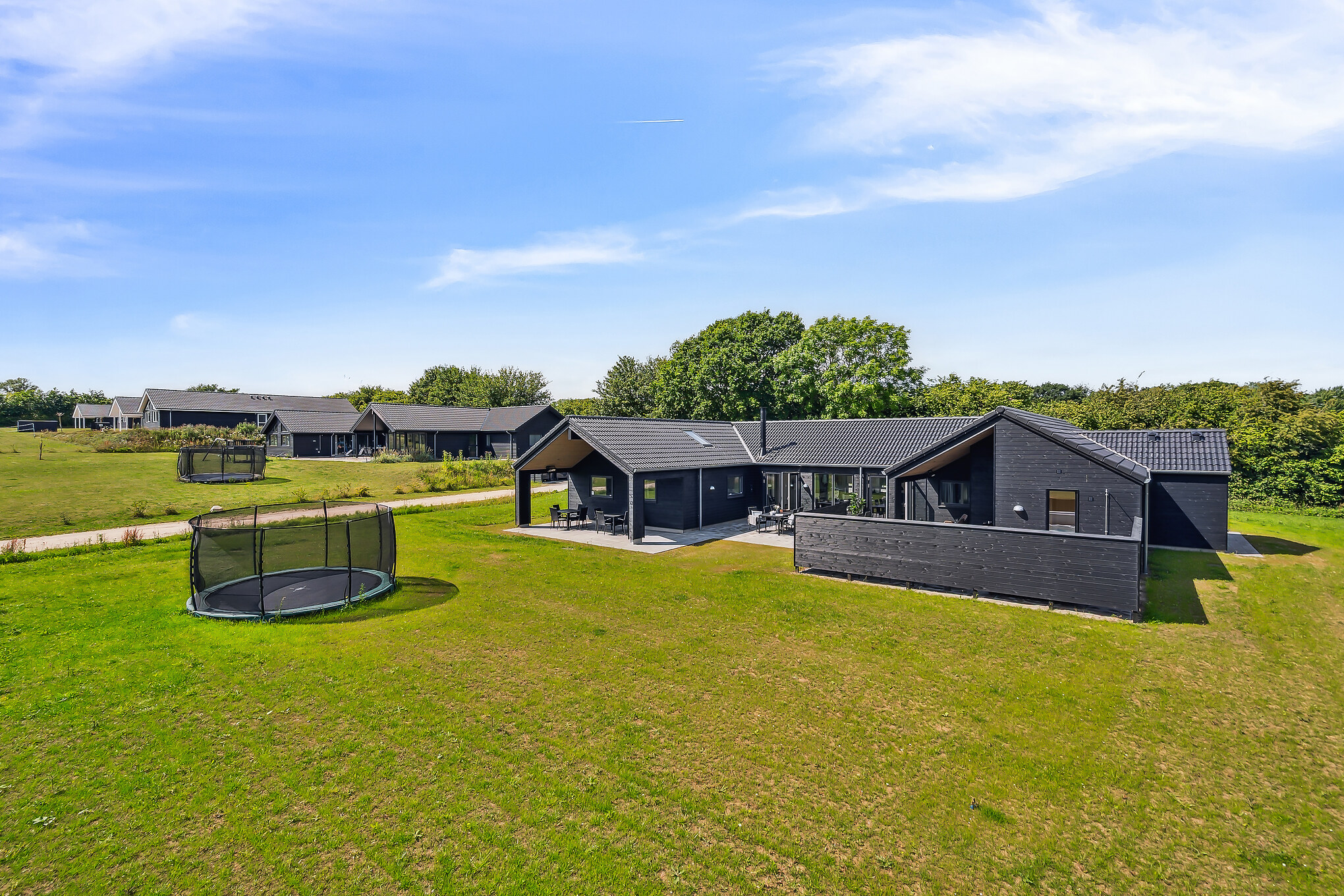 Dette lekre huset med svømmebasseng, nr. 903, med plass til 20 personer, ligger i Nordjylland
