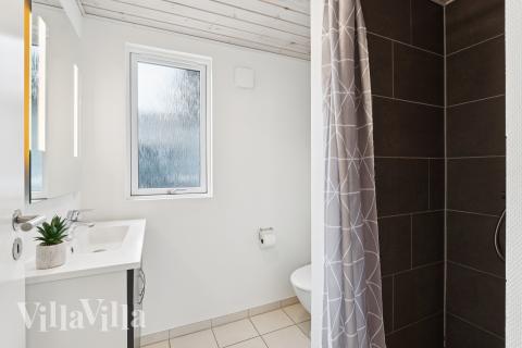 Et av badene i luksushus nr. 404