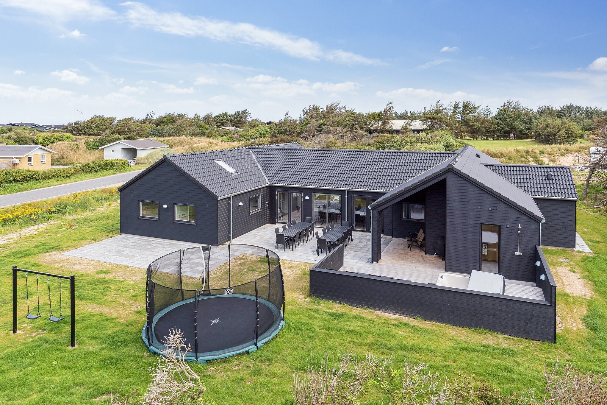 Dette lekre huset med svømmebasseng, nr. 659, med plass til 20 personer, ligger i Nordjylland